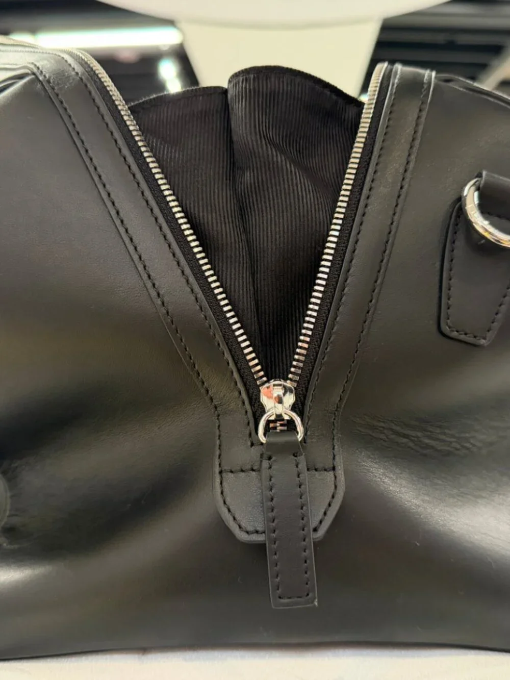 Bentley Overnight Bag LIKE NEW